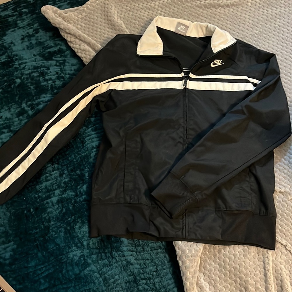 Nike unisex windbreaker Jacket